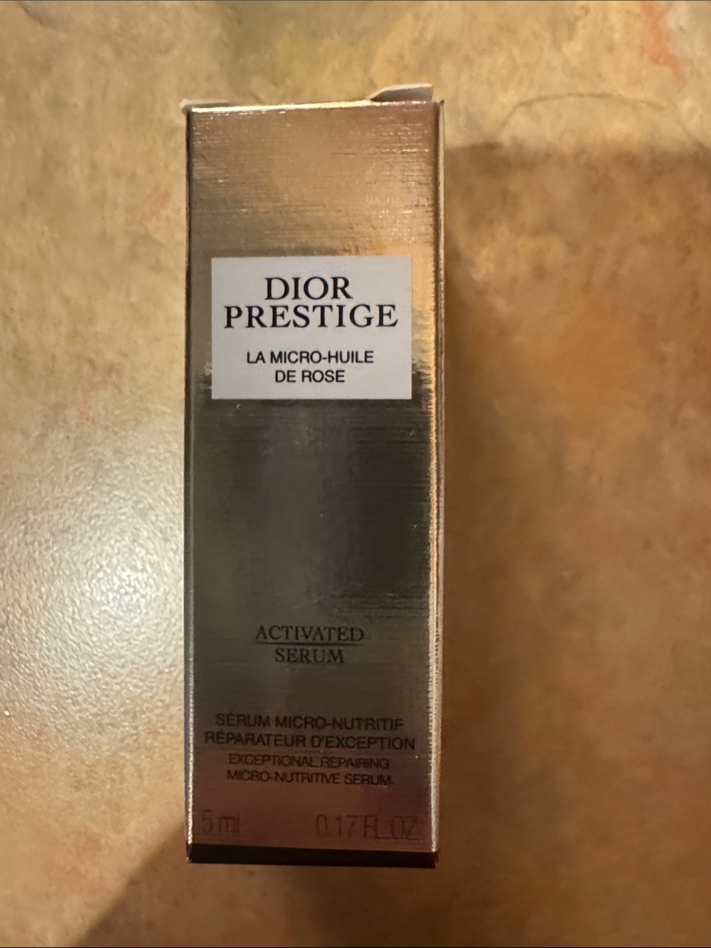 Dior Bundle: Square Box with Dior Serum,Day Cream, Mousse & Dior Prestige - Picture 4 of 7